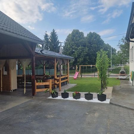 Holiday Home Baotic Velika Mlaka エクステリア 写真